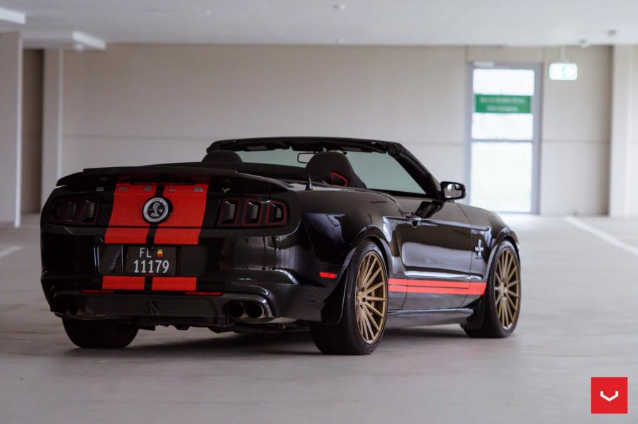  Shelby GT500 Convertible on Vossen Wheels (VFS2) 2017 года  (фото 15 из 30)